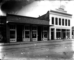 1371-1375 Main Street