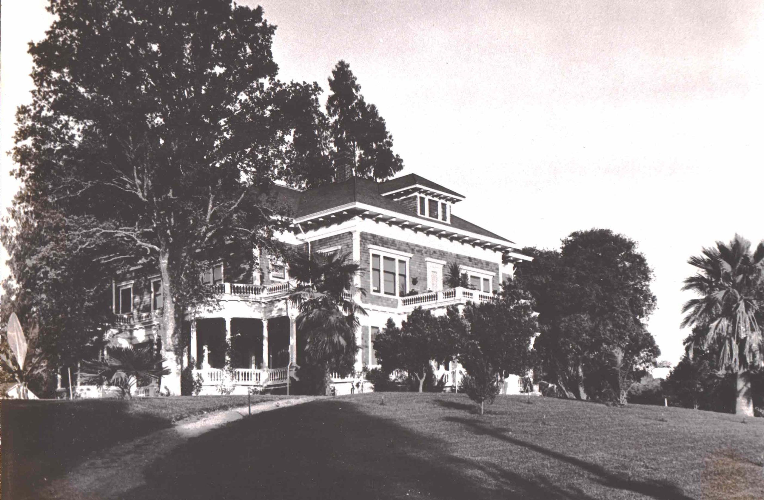 1915